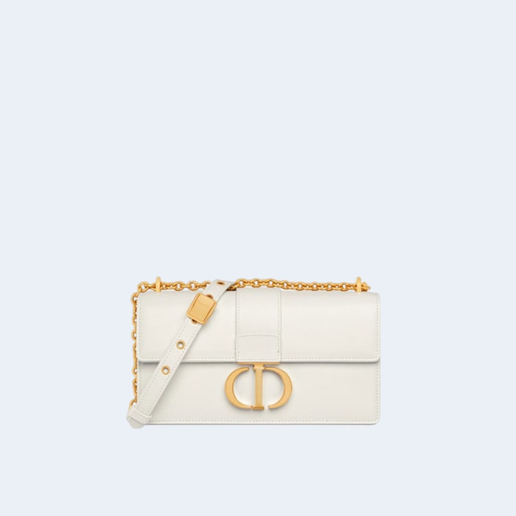 30 몽테인 이스트-웨스트 체인 백 화이트