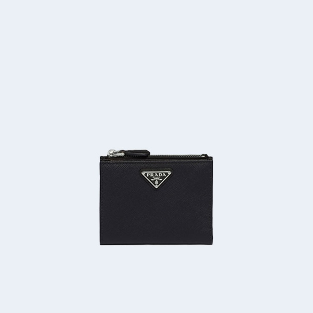 사피아노 실버 삼각로고 레더 지갑