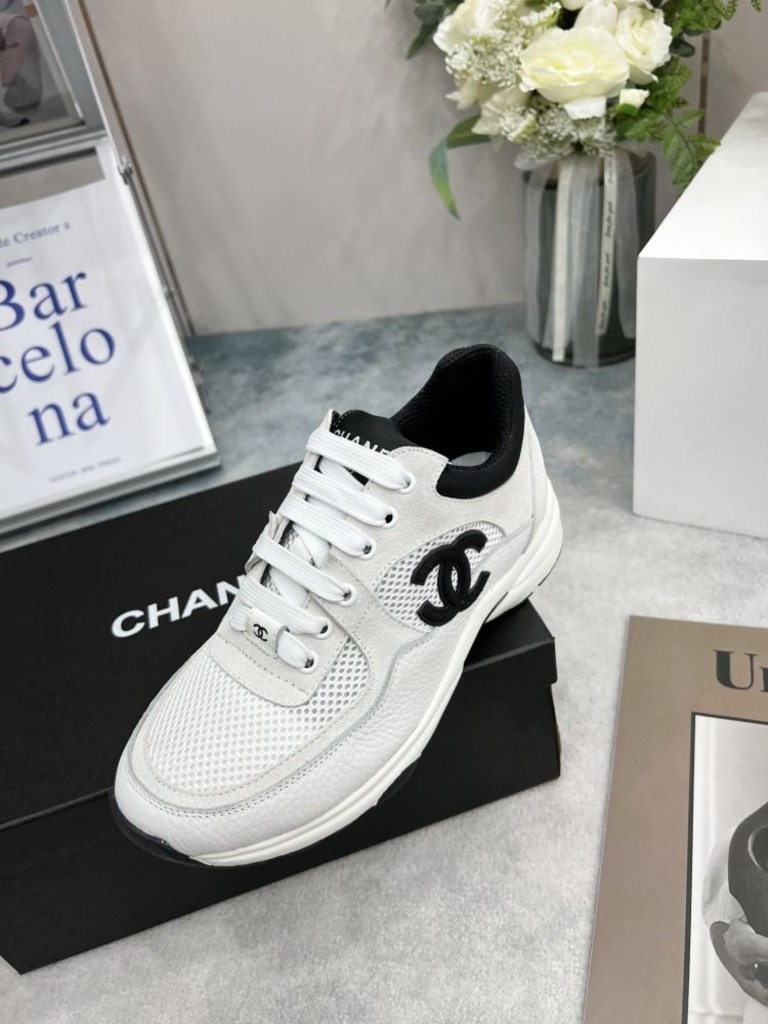 스니커즈 메쉬 스웨이드 카프스킨 & 화이트 블랙