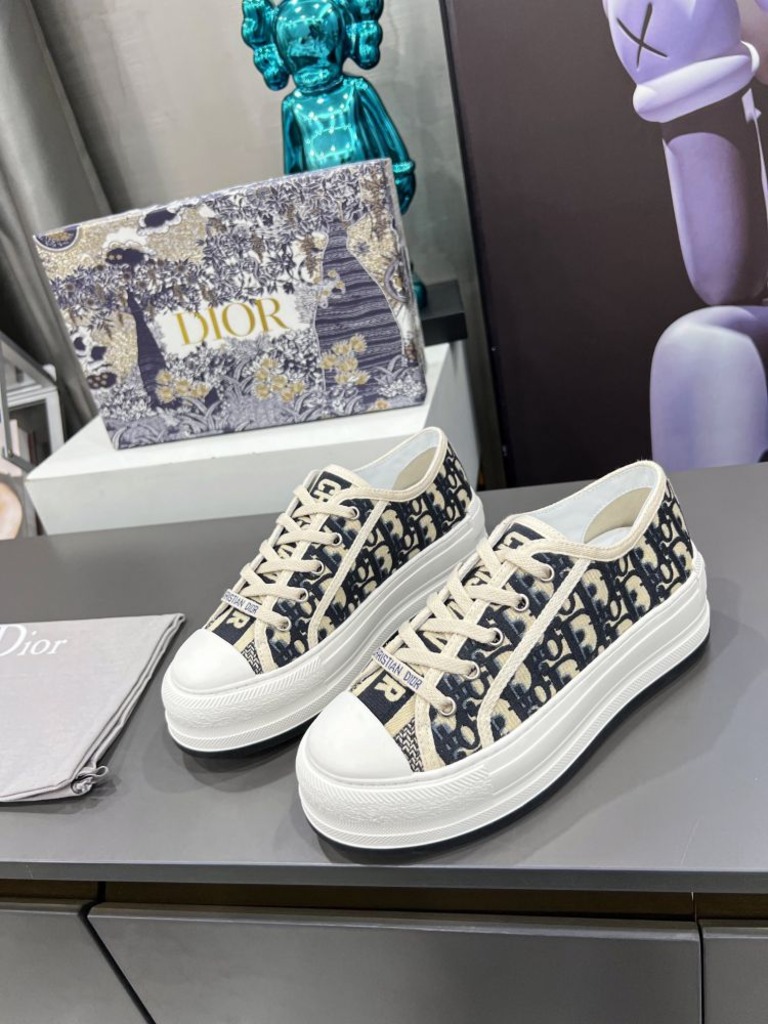 워크앤디올 스니커즈 오블리크 자수 캔버스 블루