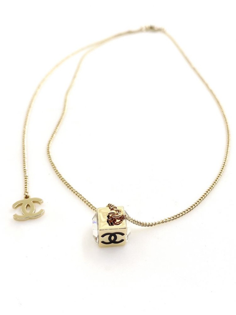 미니 큐브 목걸이