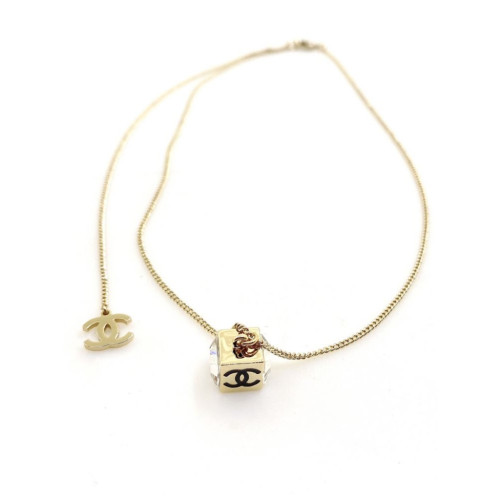 미니 큐브 목걸이