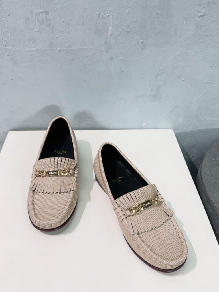 골드 체인 베이지 프린지 로퍼