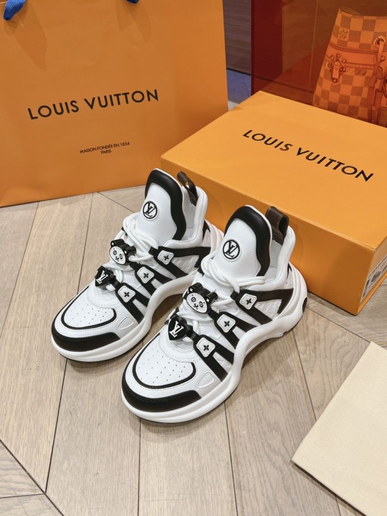 LV 아치라이트 스니커즈