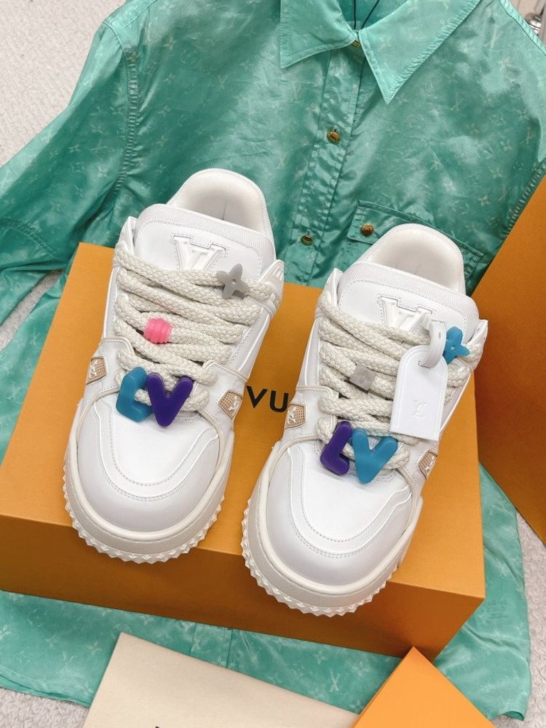 LV 트레이너 맥시 스니커즈 화이트