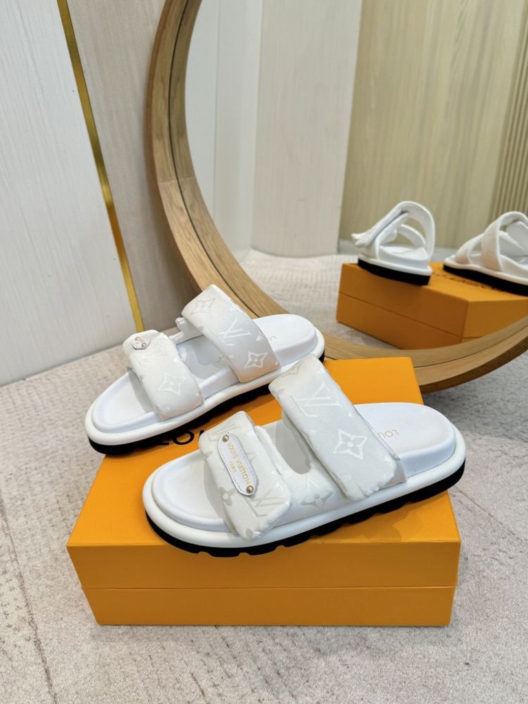 모노그램 화이트 더블 스트랩 샌들