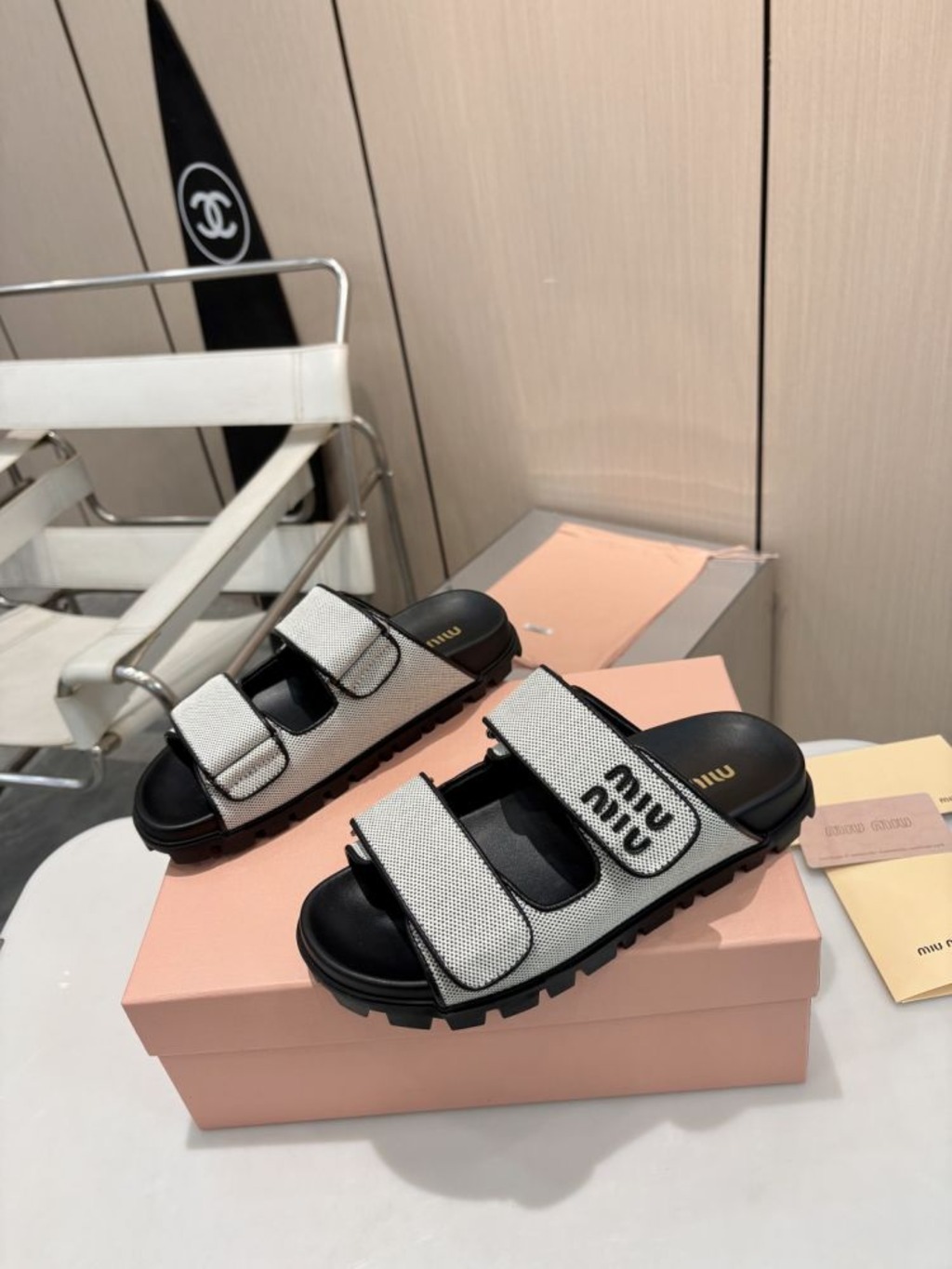 투 스트랩 플랫폼 샌들