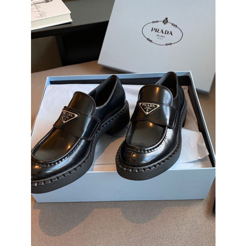 초콜릿 브러쉬드 포인트드 로퍼