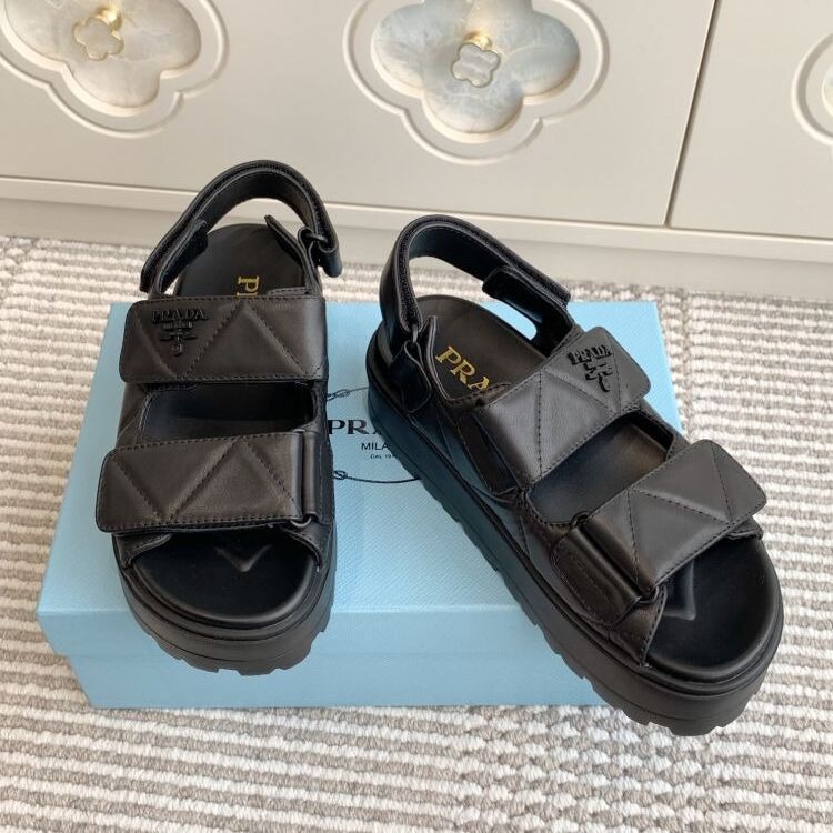 퀼팅 플랫폼 벨크로 샌들