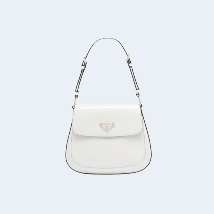 클레오 브러쉬드 레더 플랩 숄더백 화이트