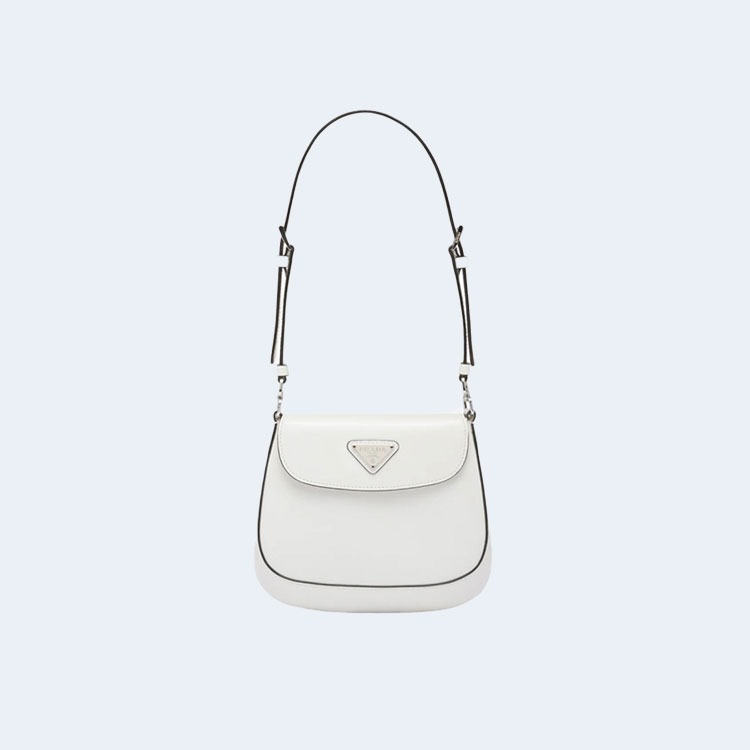 클레오 브러쉬드 레더 플랩 미니백 화이트