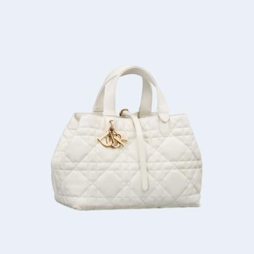 뚜주흐 미디엄 백 화이트